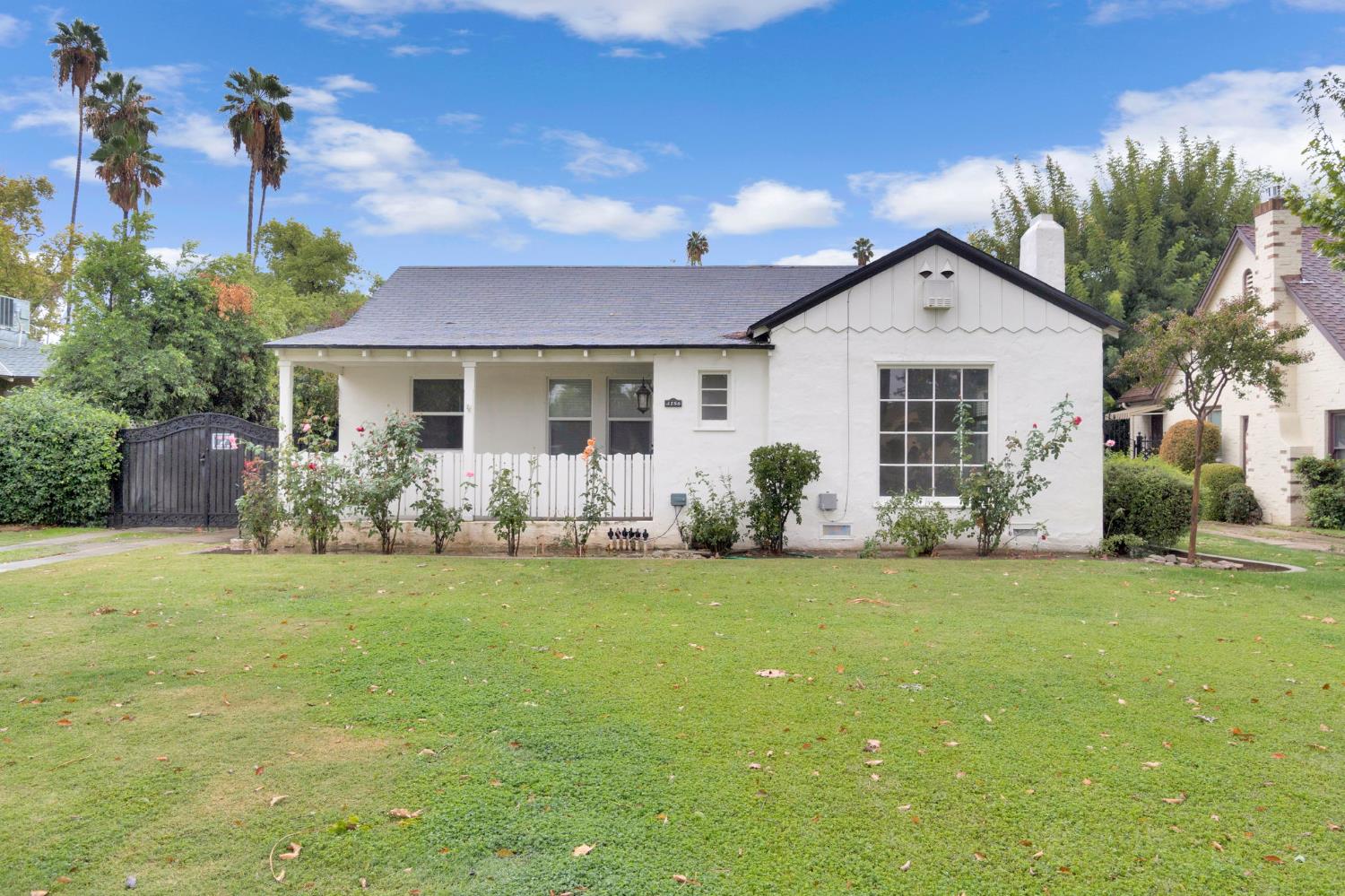 4156 E Huntington Blvd